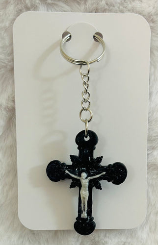 Chelle’s Crafts & More (CROSS KEYCHAIN)