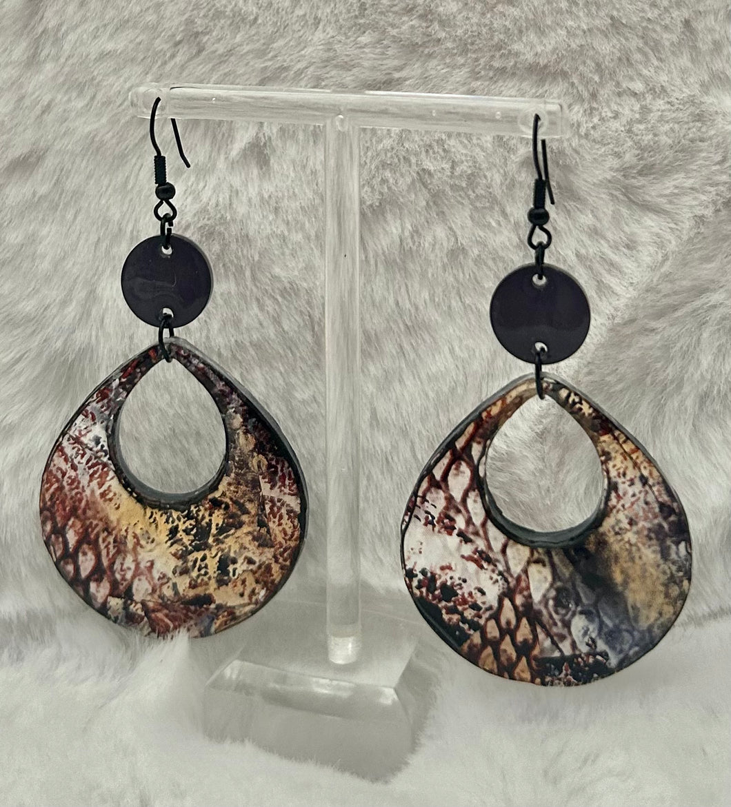 Whispers OF The Earth