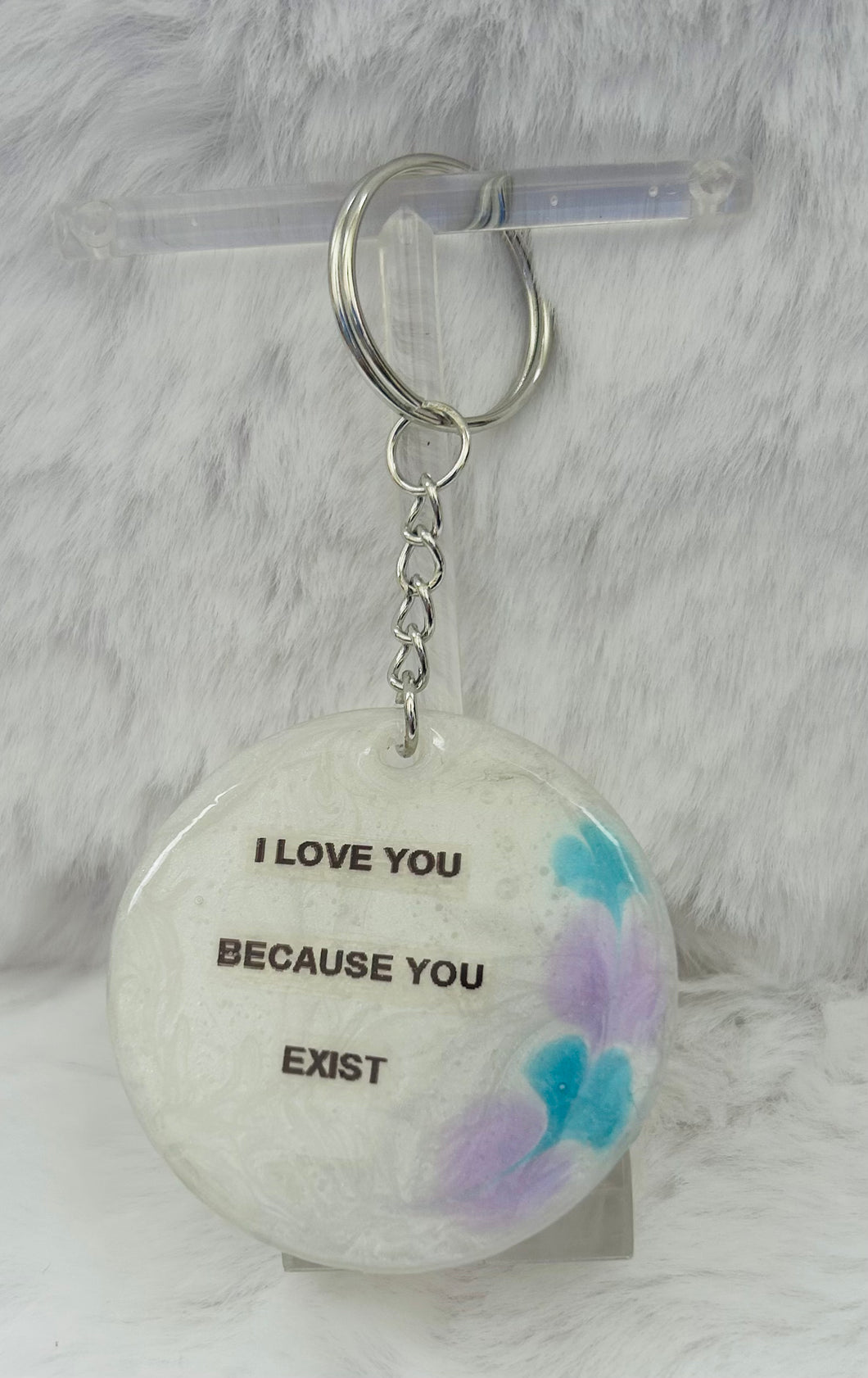 CHELLE’S CRAFTS & MORE (SIGNATURE KEYCHAIN)