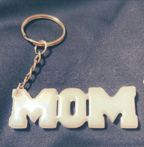 MOM - Keychain