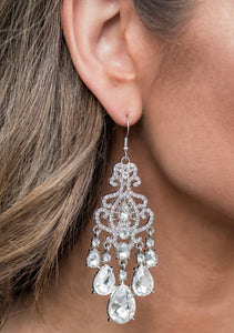 Queen Of All Things Sparkly - White - TKT’s Jewelry & Accessories 