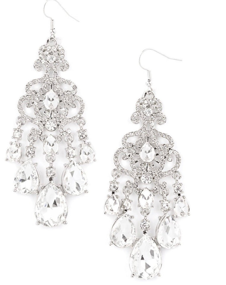 Queen Of All Things Sparkly - White - TKT’s Jewelry & Accessories 